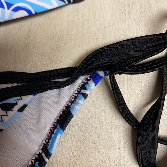 Charmleaks Tribal Print Padded Cups String Bikini Swimsuit Medium - Picture 5 of 8